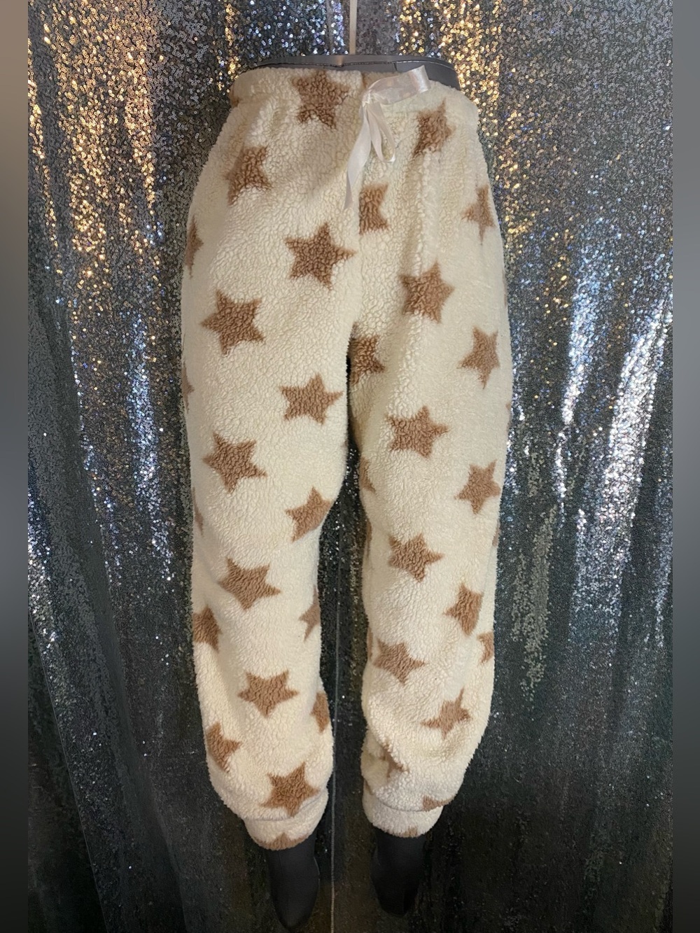 Weekending Star Print Sherpa Fleece Pajama Jogger Pants L Cream Cozy NWOT